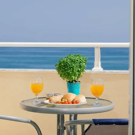 Seperi Sea & Sun Apartment Rethymno (Crete)